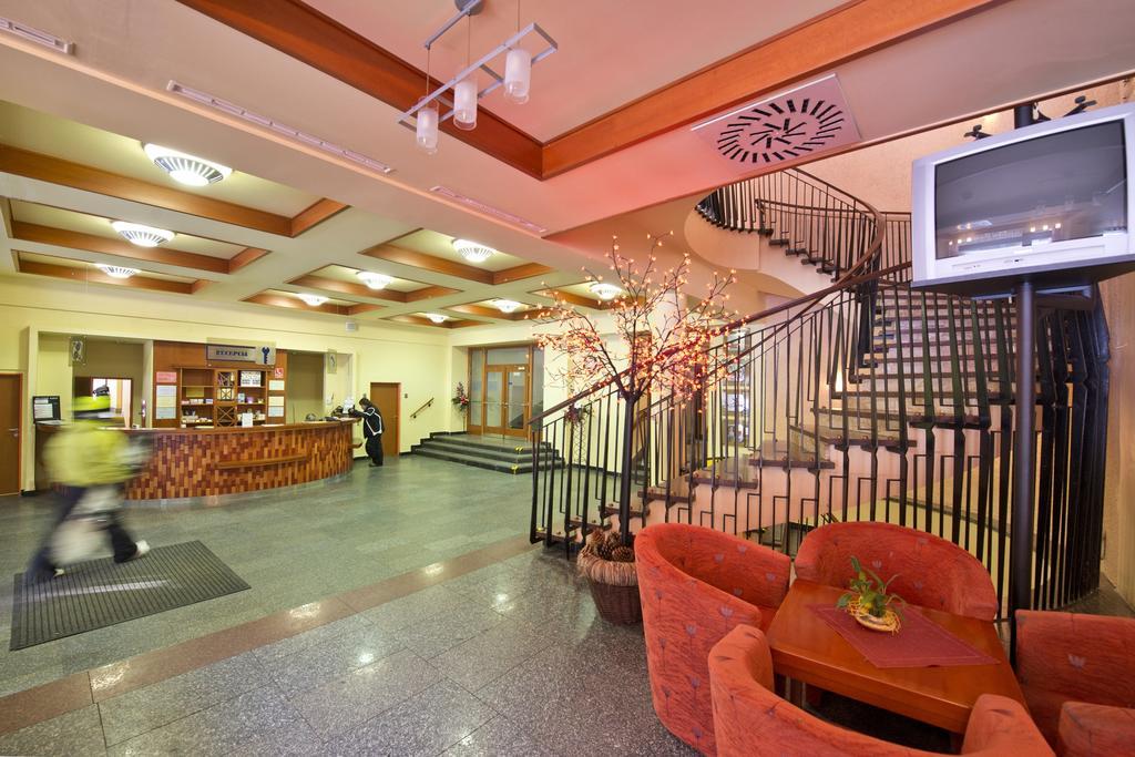 Hotel Sorea Snp Demanovska Dolina Exterior photo